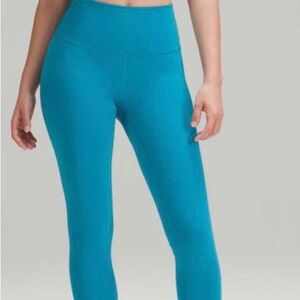 Lululemon Wunder Train Tight 25”